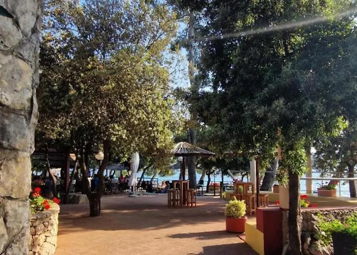 Mobile Sims * Biograd Na Moru