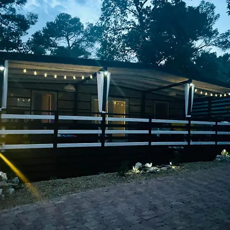 Mobile Sims Campsite