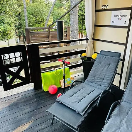 Mobile Sims Campsite *